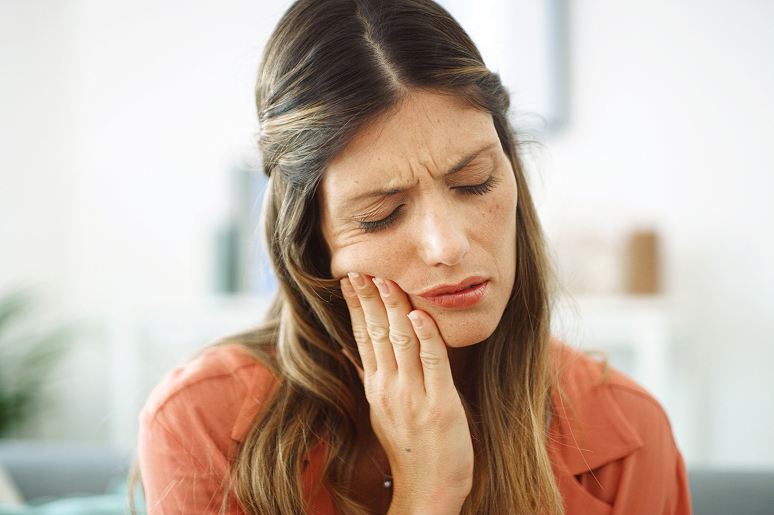 Emergency dentist Los Angeles CA same-day dental care
